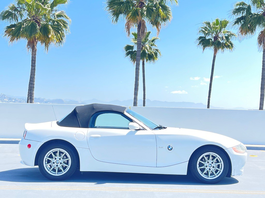 2003 BMW Z4 Image 6