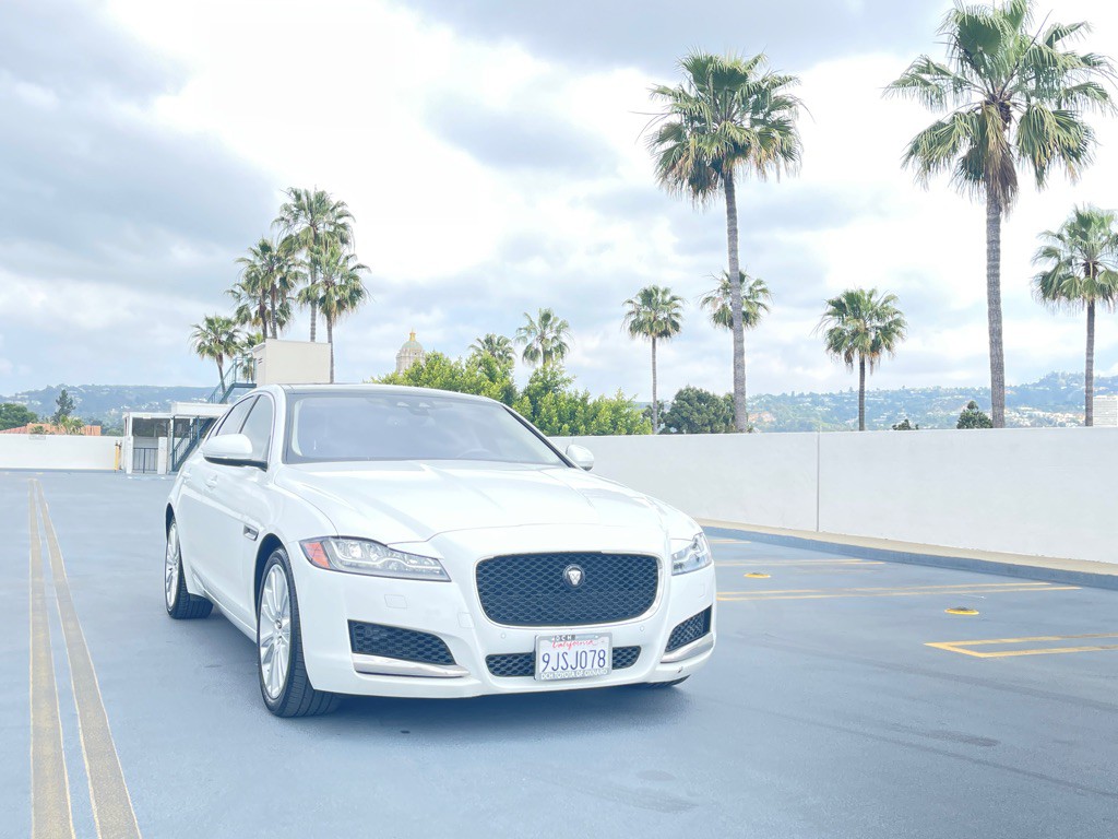 2018 Jaguar XF Image 22