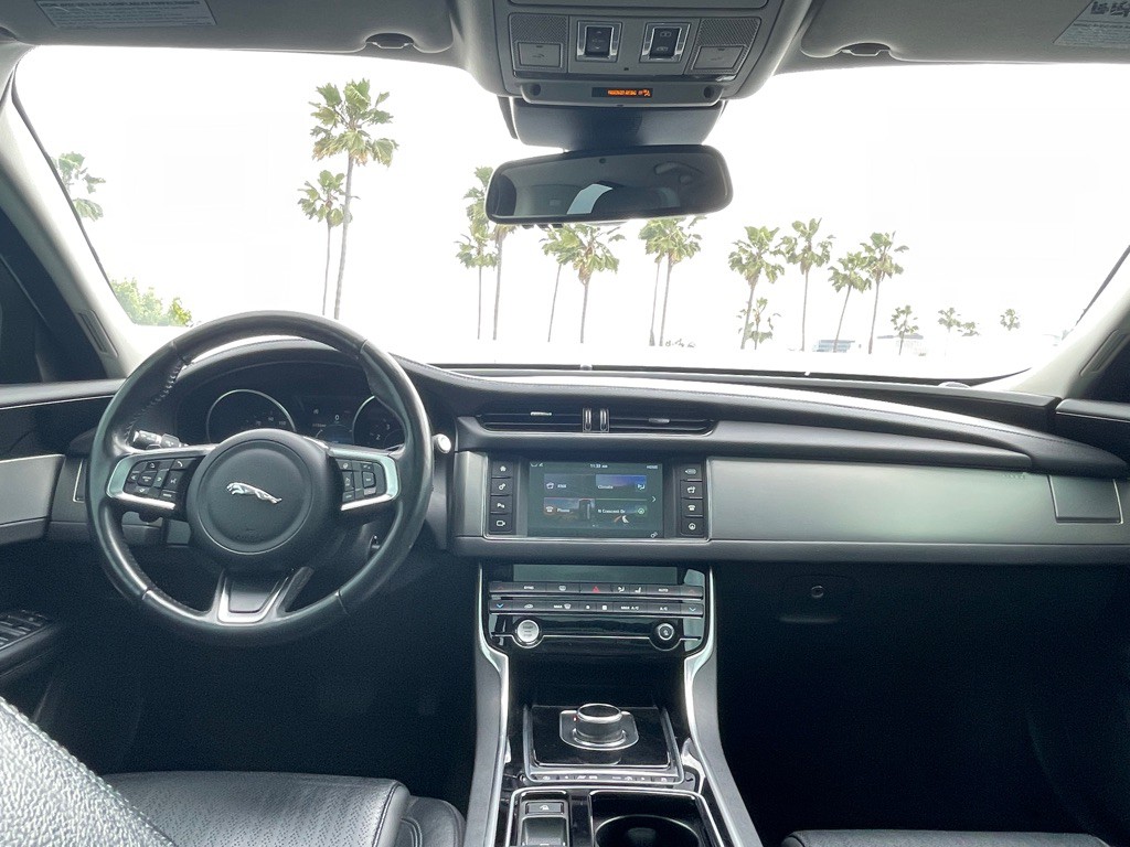 2018 Jaguar XF Image 61