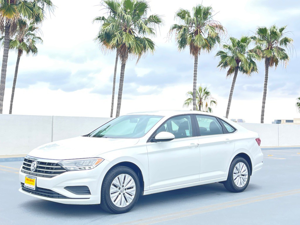 2020 Volkswagen Jetta Image 2