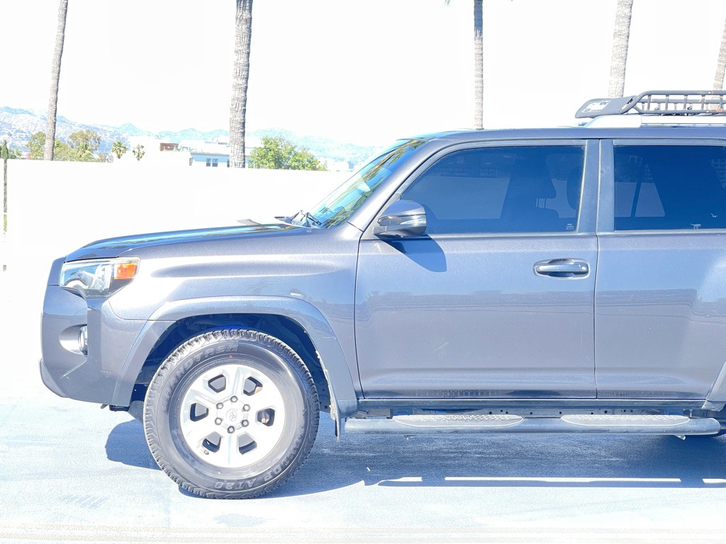 2015 Toyota 4Runner Image 7