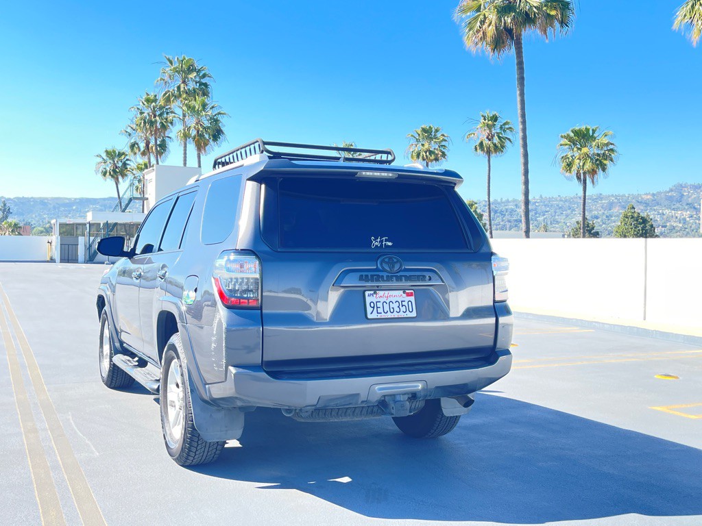 2015 Toyota 4Runner Image 8