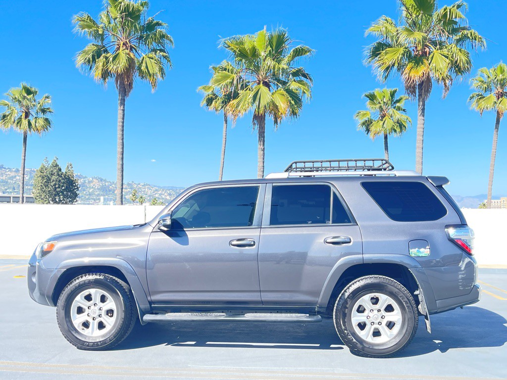 2015 Toyota 4Runner Image 13