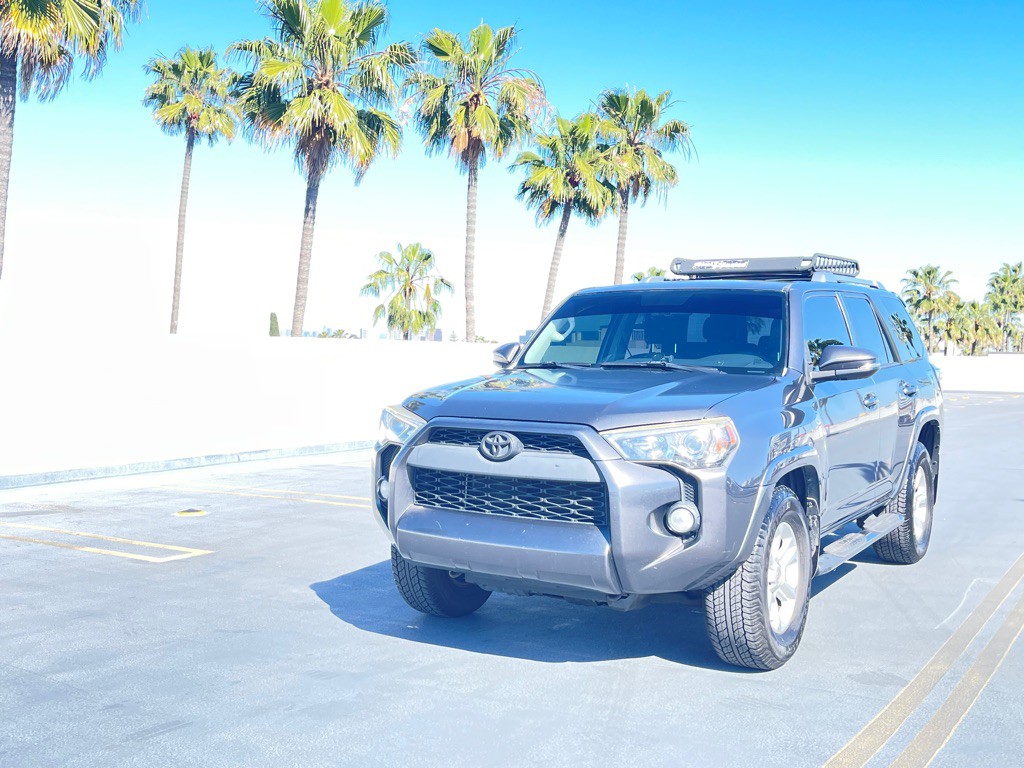 2015 Toyota 4Runner Image 16