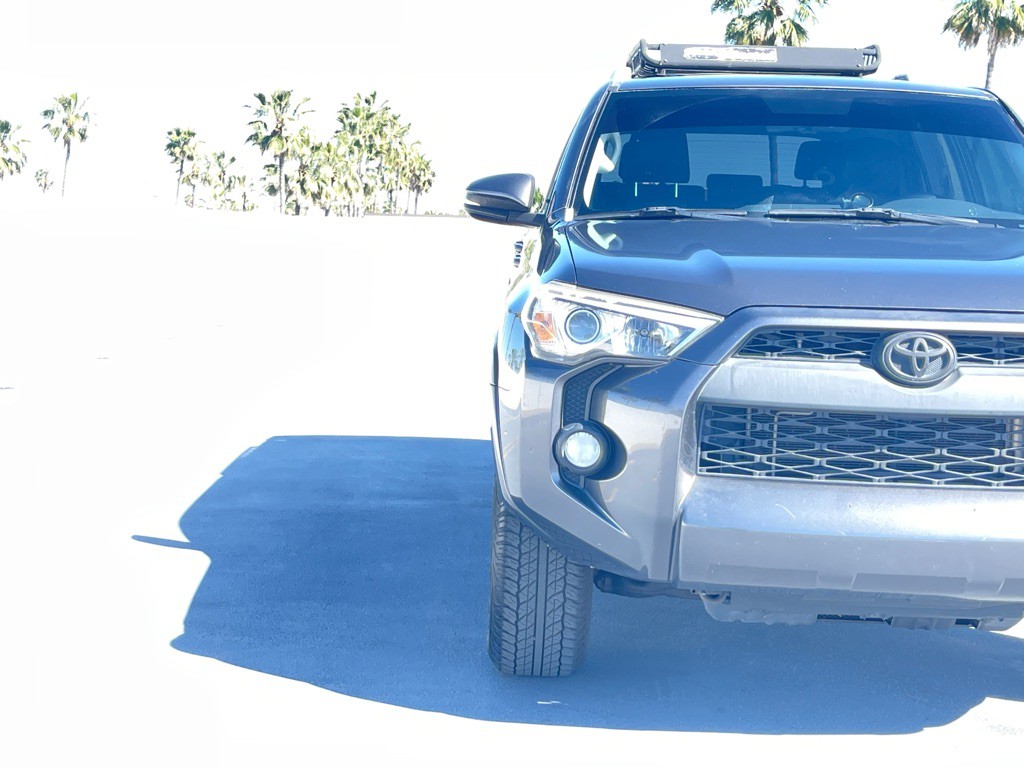 2015 Toyota 4Runner Image 18