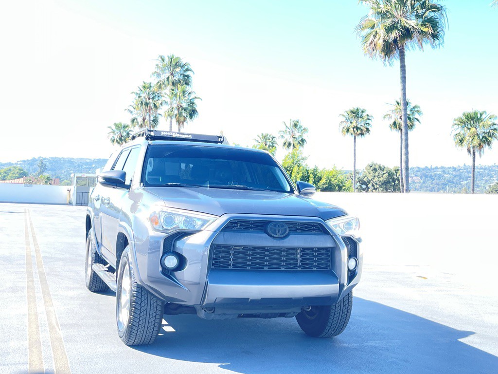 2015 Toyota 4Runner Image 24