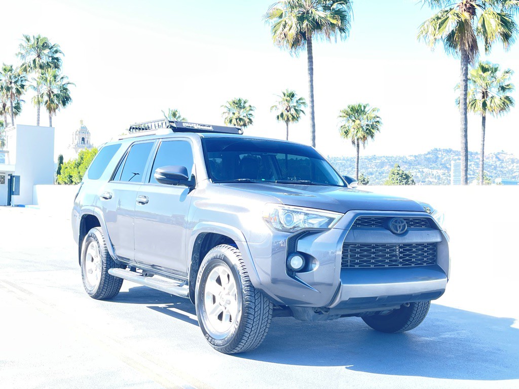 2015 Toyota 4Runner Image 25