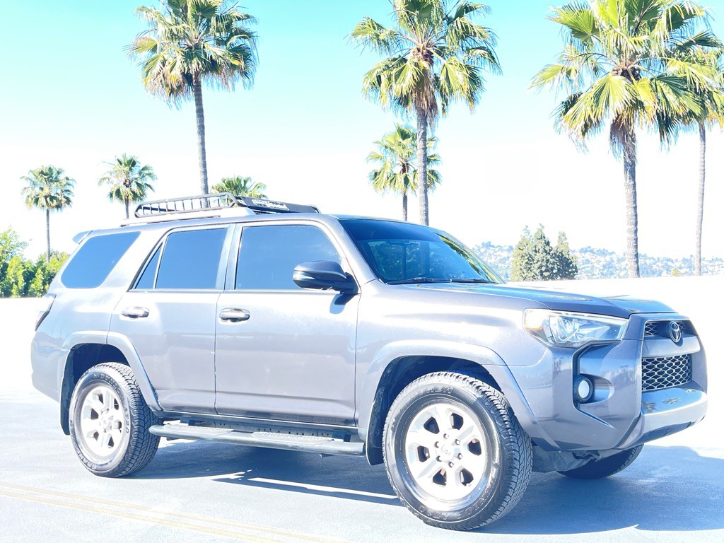 2015 Toyota 4Runner Image 26