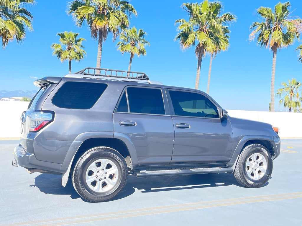 2015 Toyota 4Runner Image 29