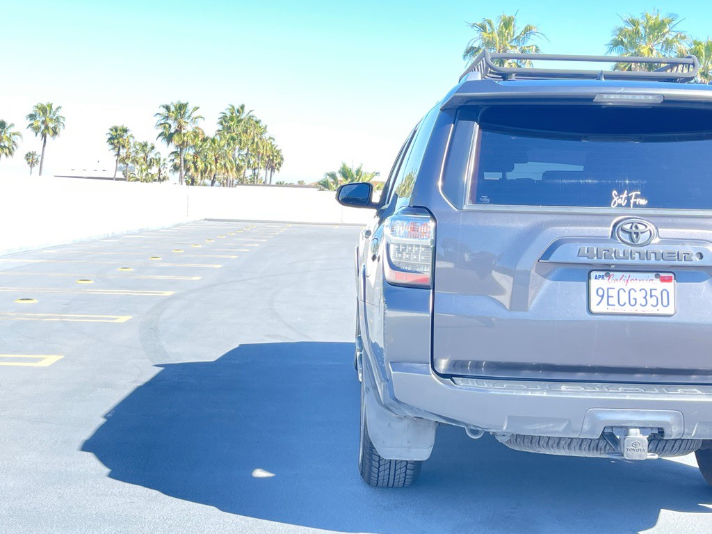 2015 Toyota 4Runner Image 35