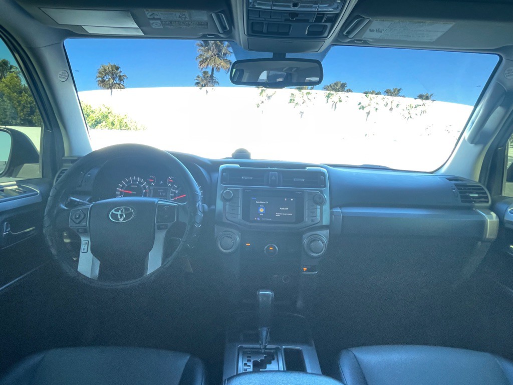 2015 Toyota 4Runner Image 40