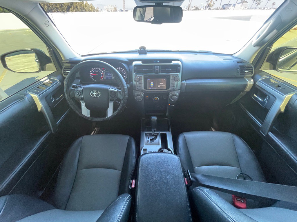 2015 Toyota 4Runner Image 45