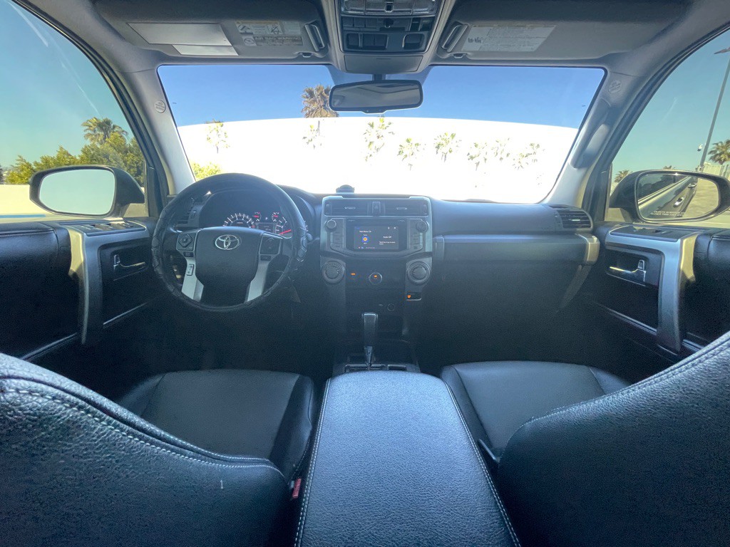 2015 Toyota 4Runner Image 46