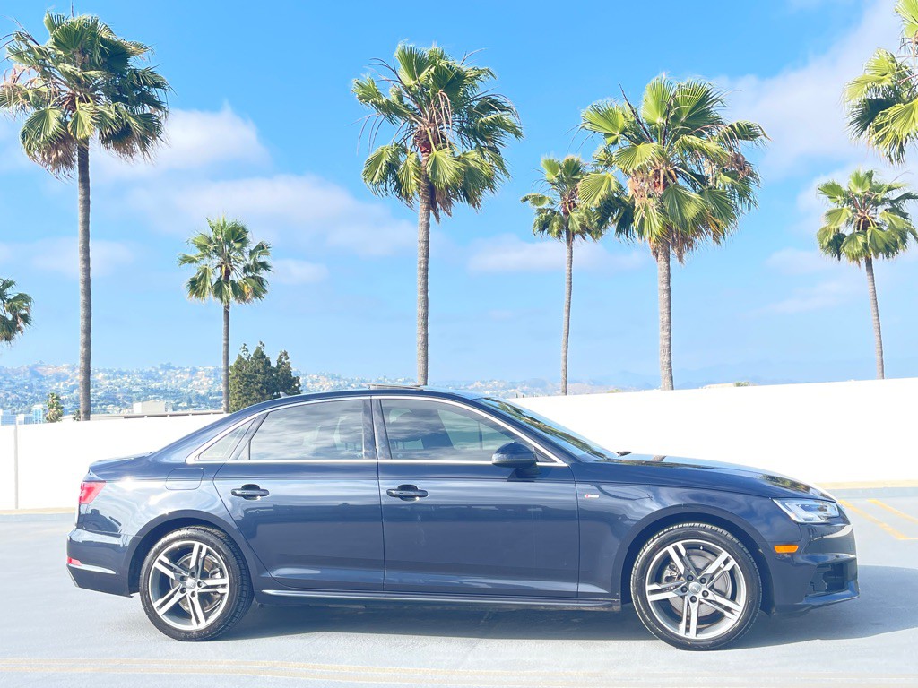 2018 Audi A4 Image 32