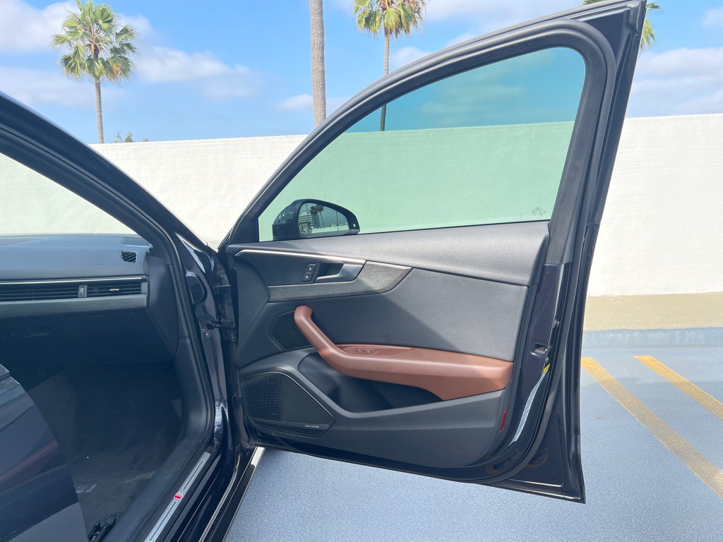 2018 Audi A4 Image 45