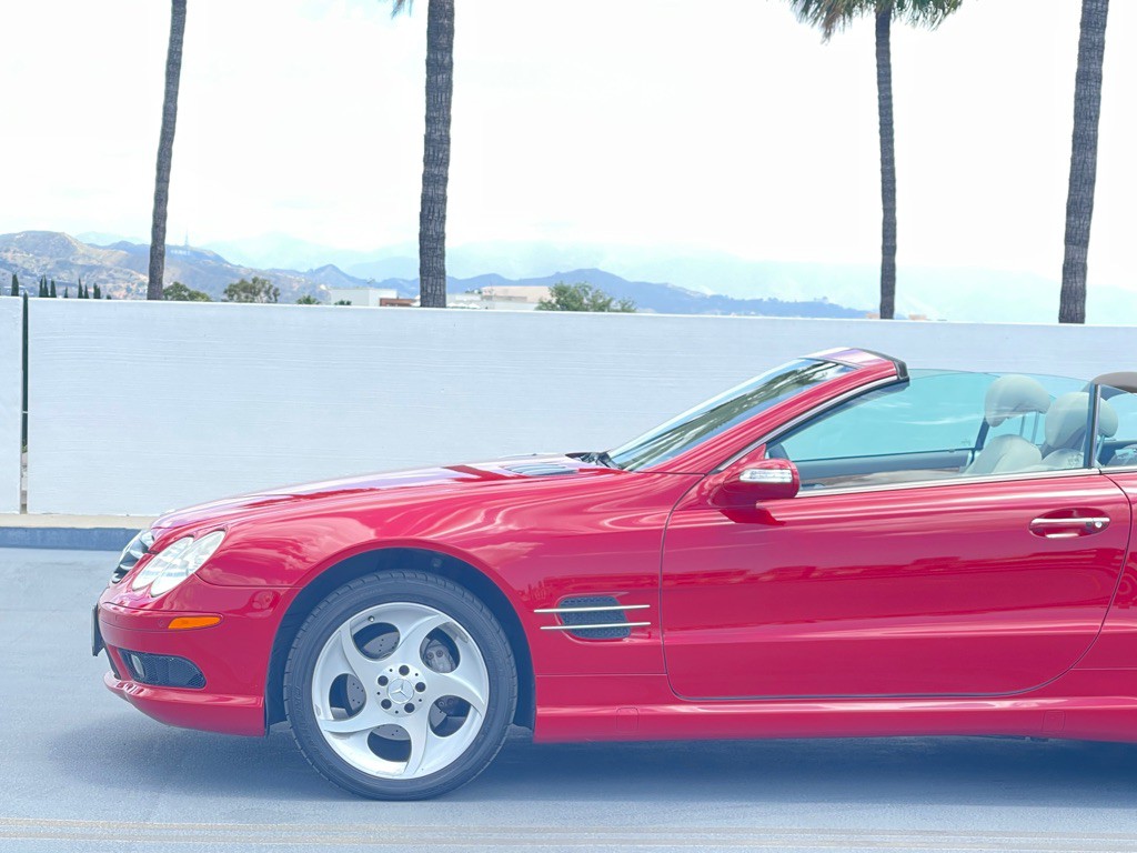 2005 Mercedes-Benz SL-Class Image 8