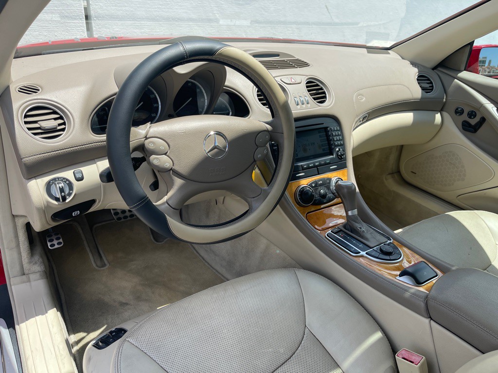 2005 Mercedes-Benz SL-Class Image 68