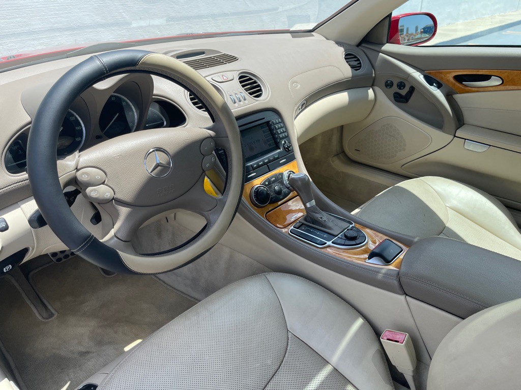 2005 Mercedes-Benz SL-Class Image 71