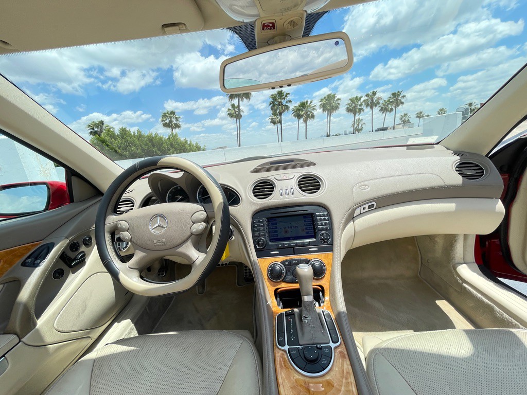 2005 Mercedes-Benz SL-Class Image 96