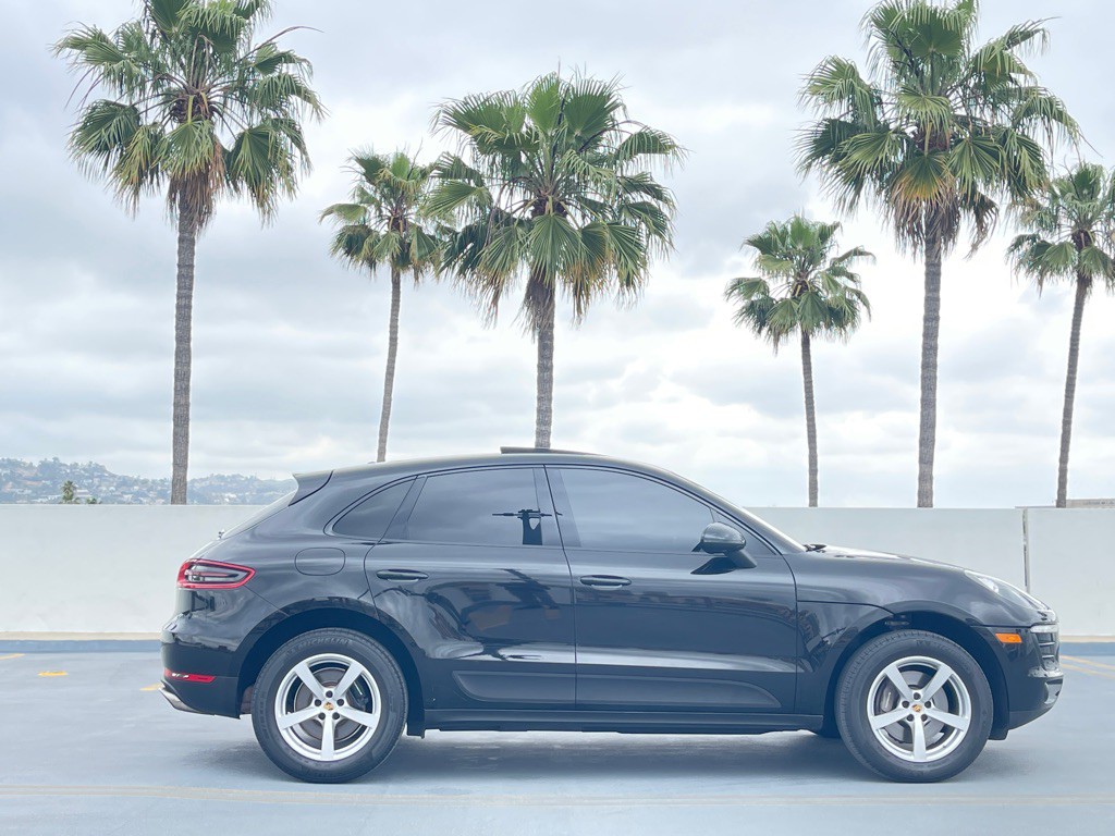 2018 Porsche Macan Image 4