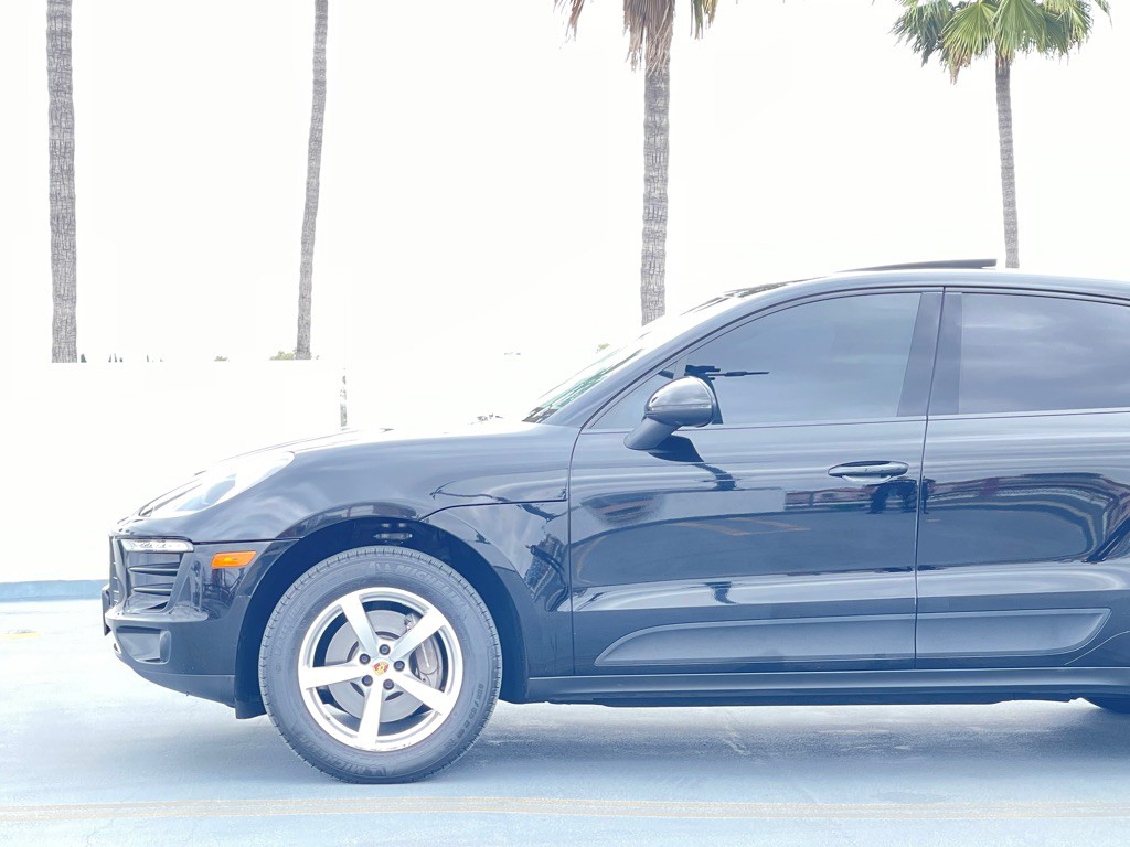 2018 Porsche Macan Image 7