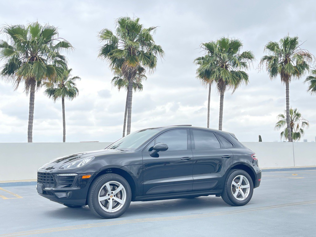 2018 Porsche Macan Image 15