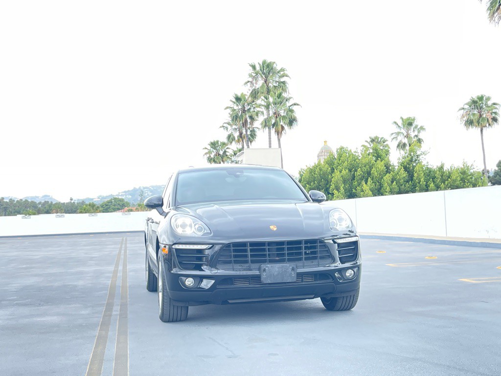 2018 Porsche Macan Image 27