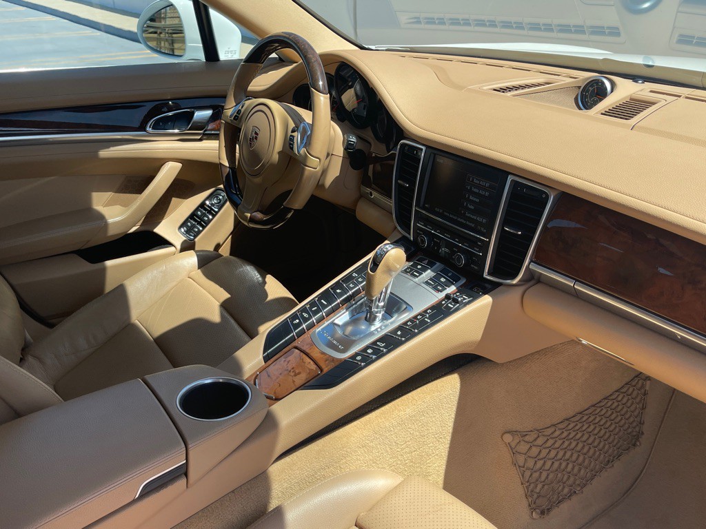 2013 Porsche Panamera Image 84