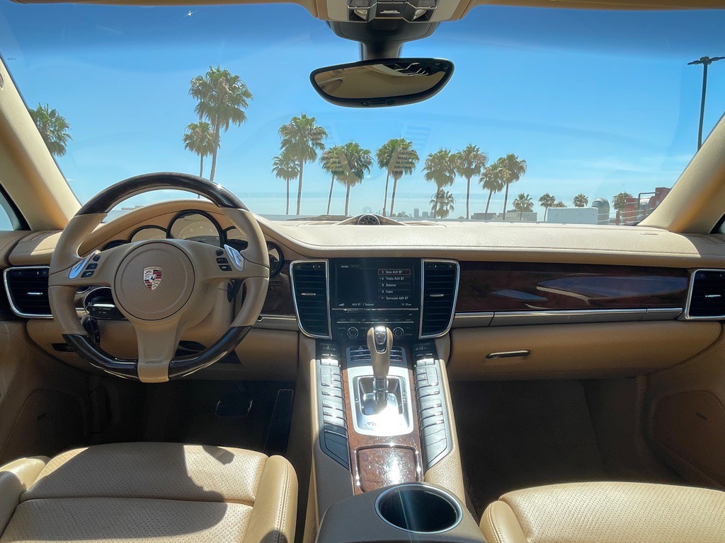 2013 Porsche Panamera Image 89