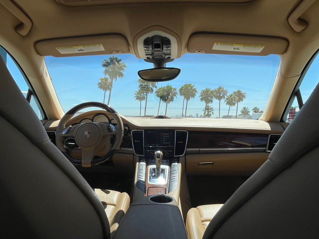 2013 Porsche Panamera Image 92