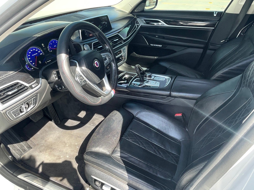 2017 BMW 7 Series Image 5