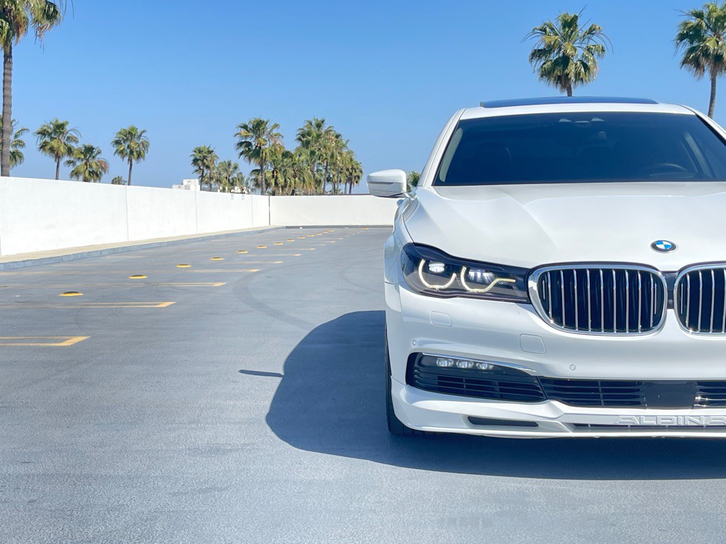2017 BMW 7 Series Image 18