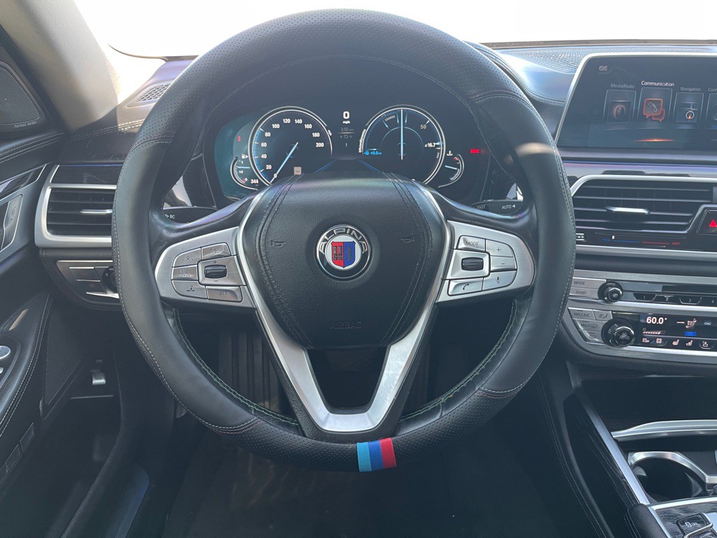 2017 BMW 7 Series Image 79