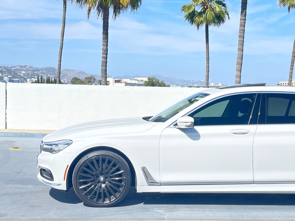 2018 BMW 7 Series Image 6