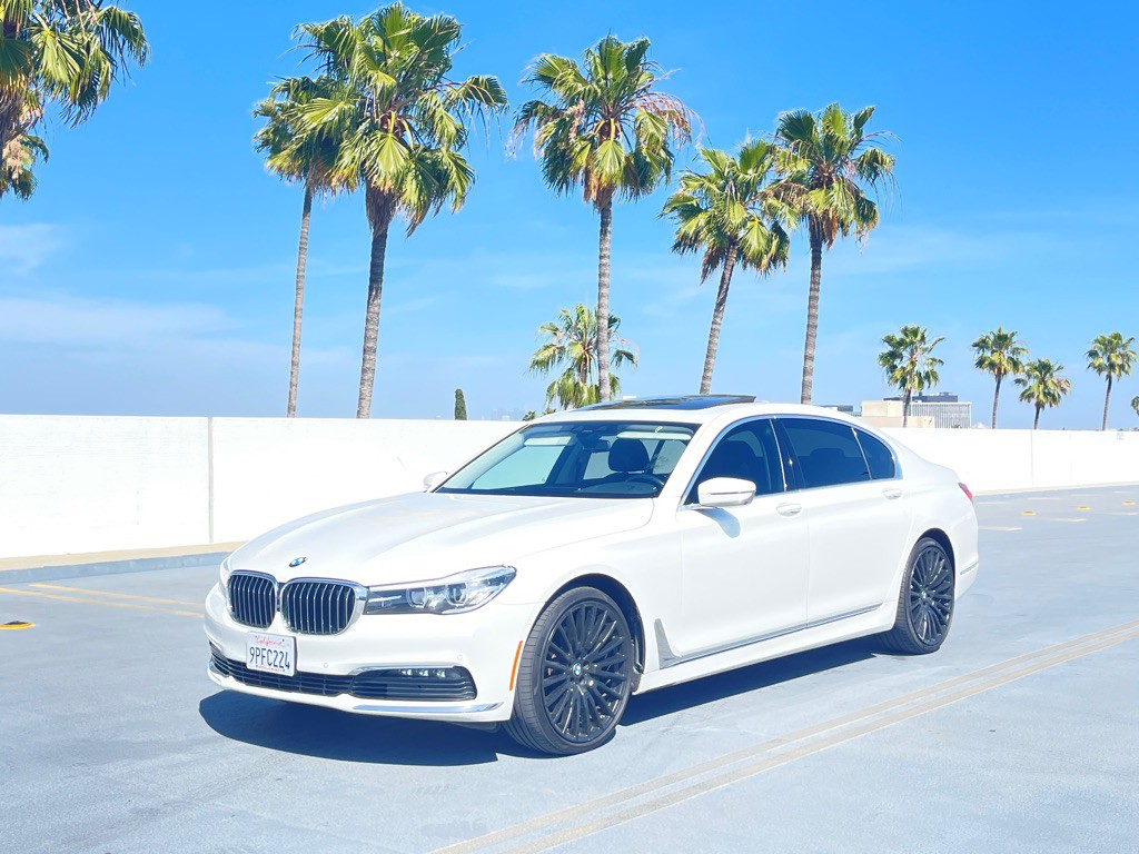 2018 BMW 7 Series Image 16