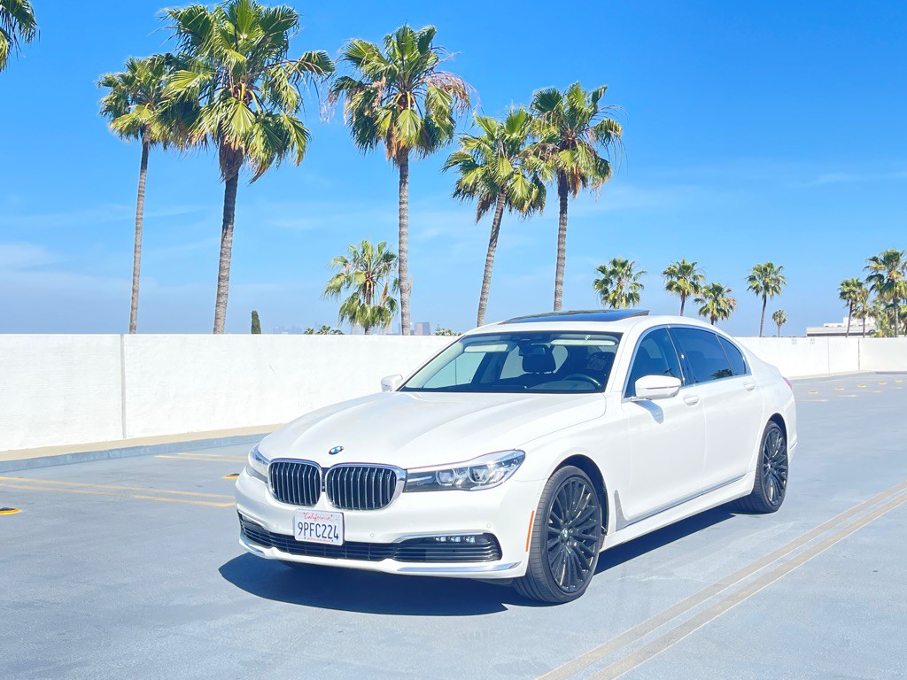 2018 BMW 7 Series Image 17