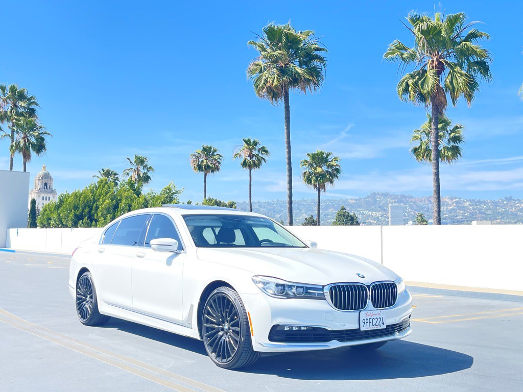 2018 BMW 7 Series Image 26