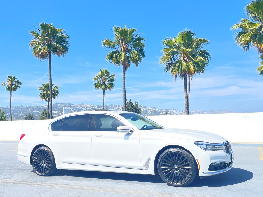 2018 BMW 7 Series Image 30