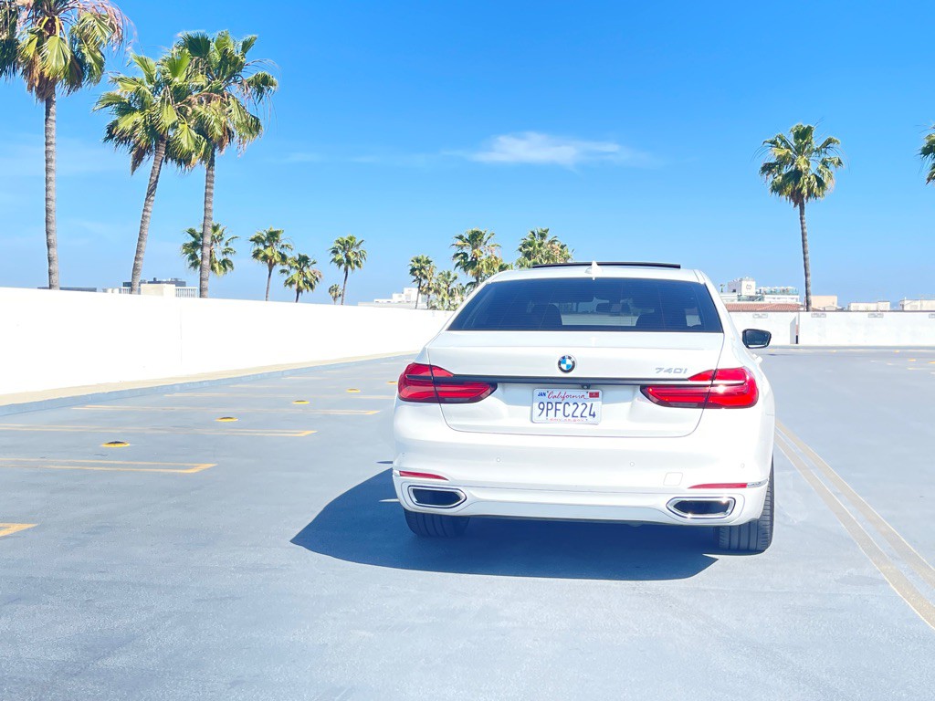 2018 BMW 7 Series Image 37