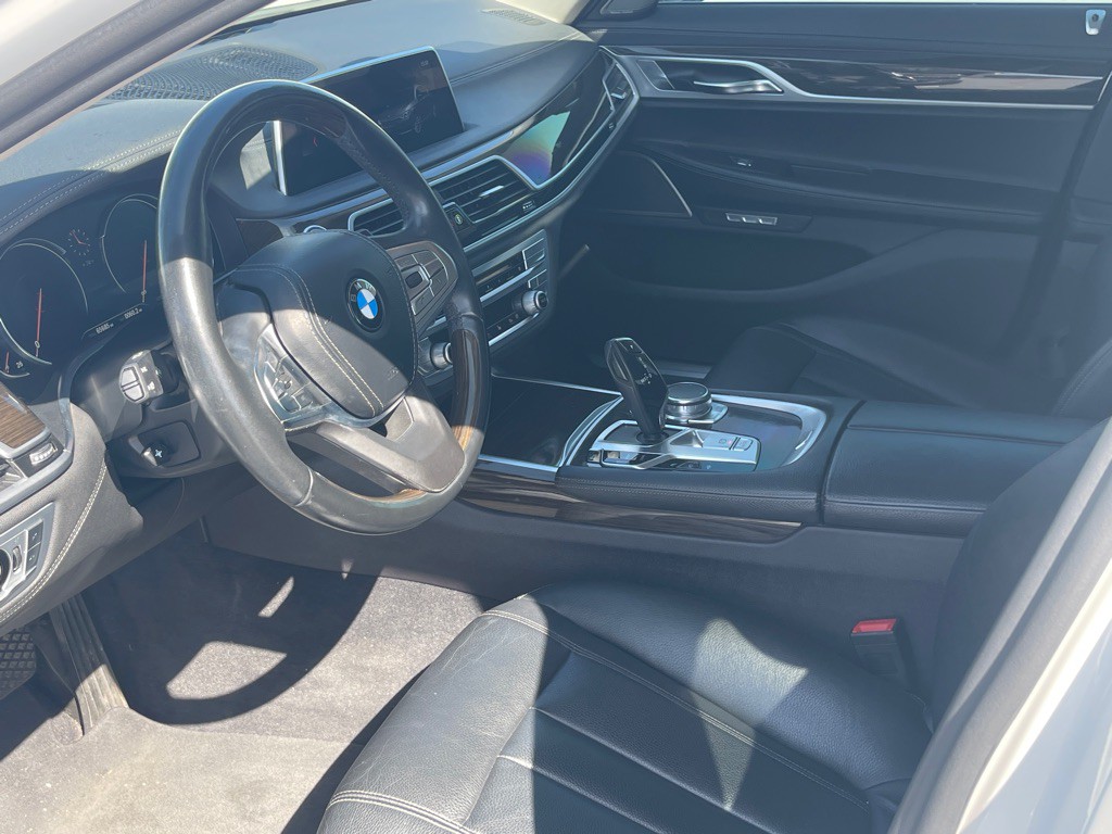 2018 BMW 7 Series Image 52