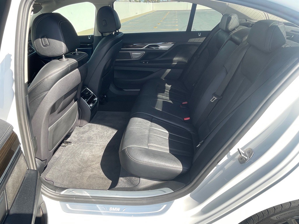2018 BMW 7 Series Image 61