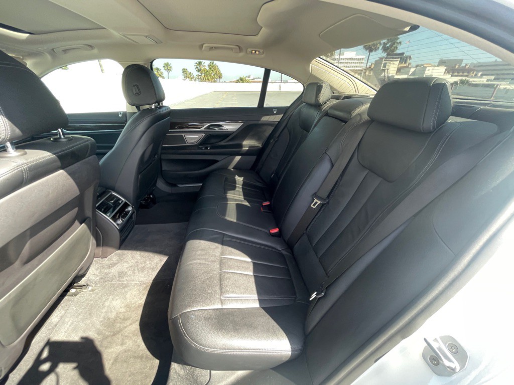 2018 BMW 7 Series Image 67