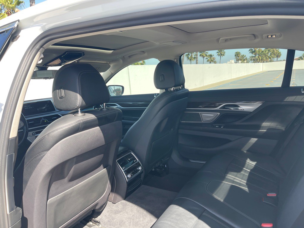 2018 BMW 7 Series Image 68