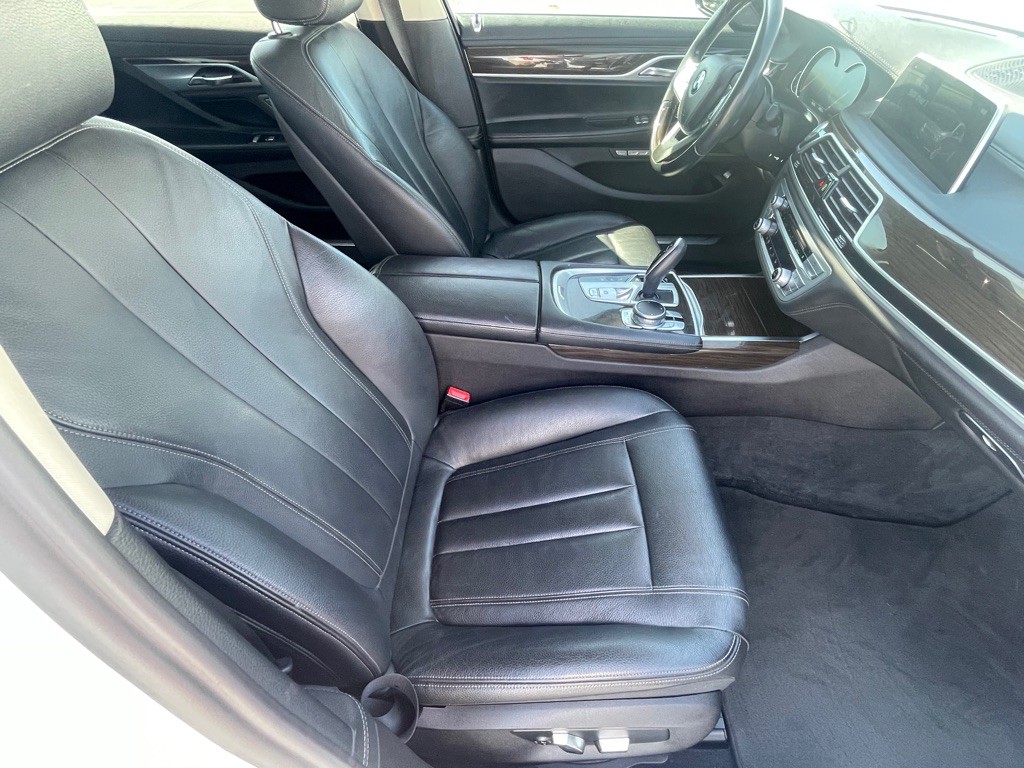 2018 BMW 7 Series Image 82