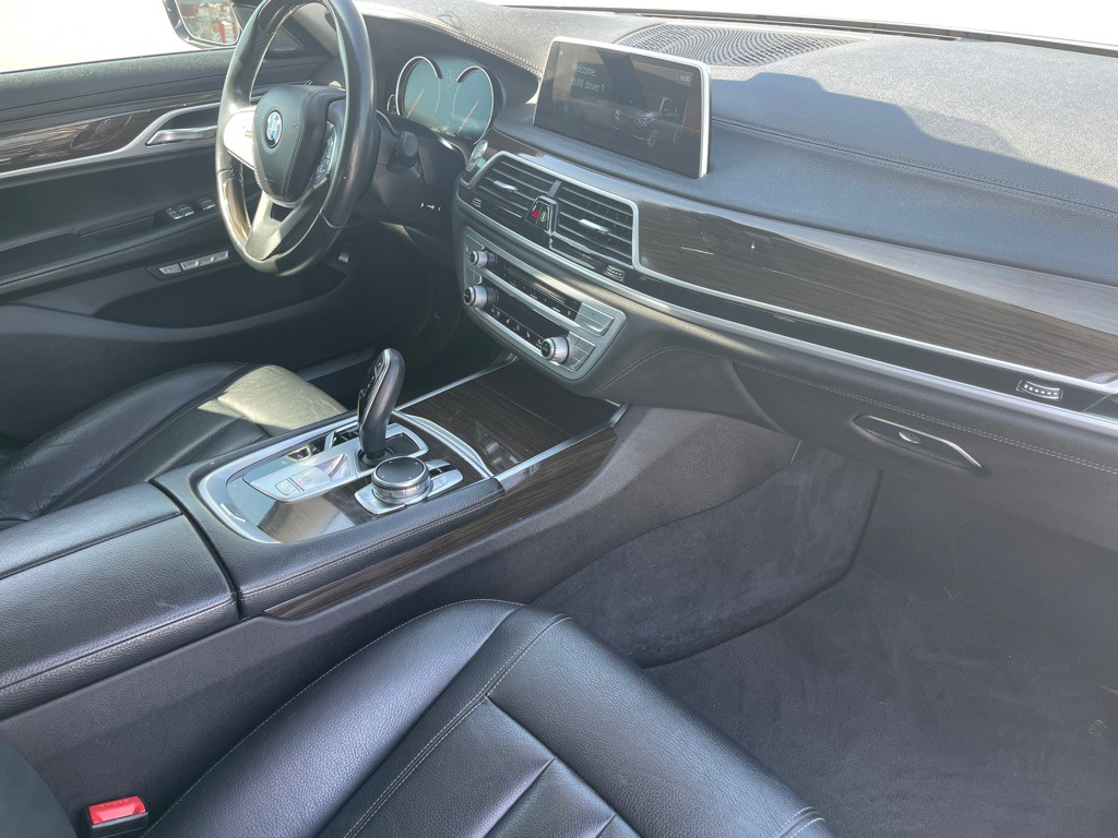 2018 BMW 7 Series Image 88