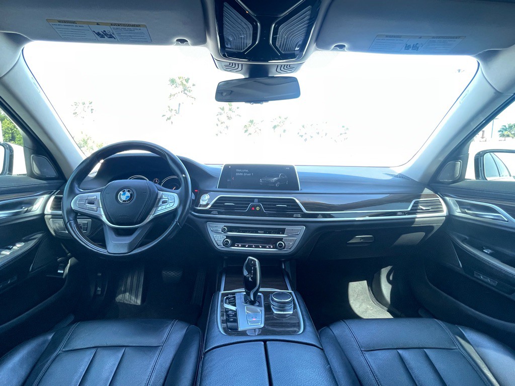 2018 BMW 7 Series Image 92