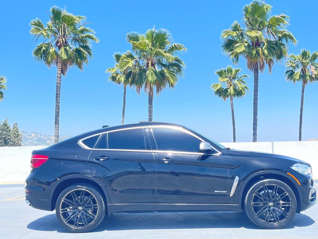 2018 BMW X6 Image 28