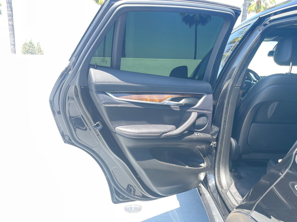 2018 BMW X6 Image 38