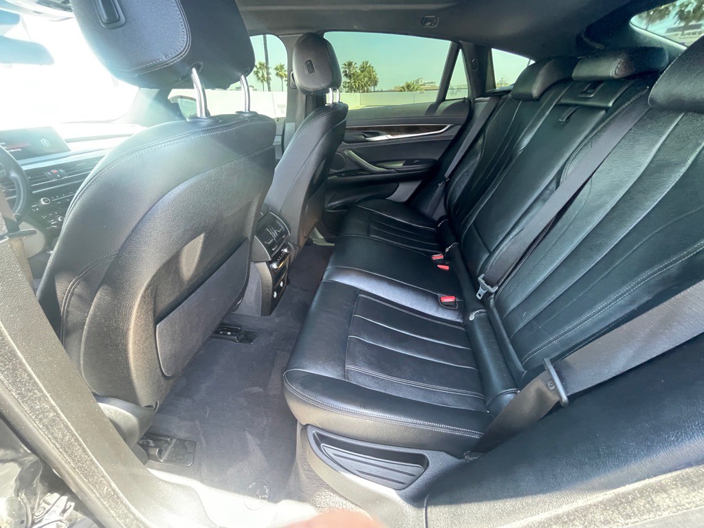 2018 BMW X6 Image 48