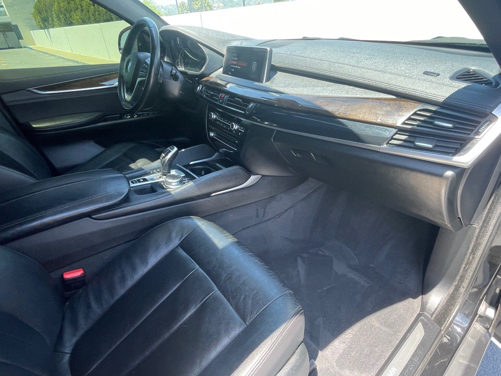 2018 BMW X6 Image 74